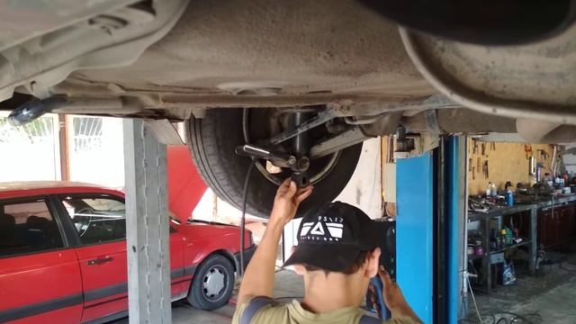 Колхозим задние стойки Хюндай Соната. смотреть онлайн