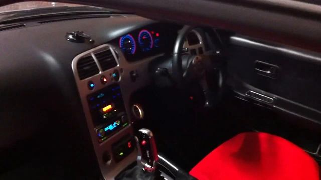 R33 skyline 600HP dash mods.MOV смотреть онлайн