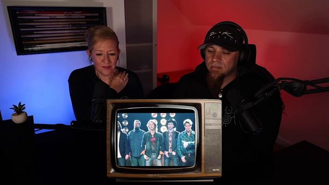 HOME FREE "Story of My Life" // Audio Engineer & Wifey ?? React смотреть онлайн