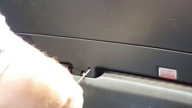 2016 2020 Mercedes X156 GLA250 GLA200 GLA45 HOW TO OPEN TAILGATE TRUNK LID WITHOUT POWER HIDDEN SPO