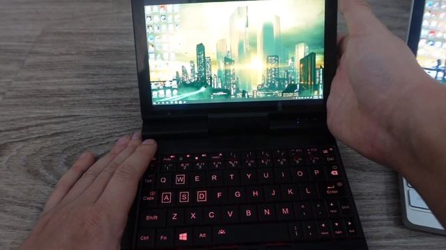 OneNetbook A1 Vs One Mix Yoga 3 - Which Netbook Is Better For Playing Visual Novels?