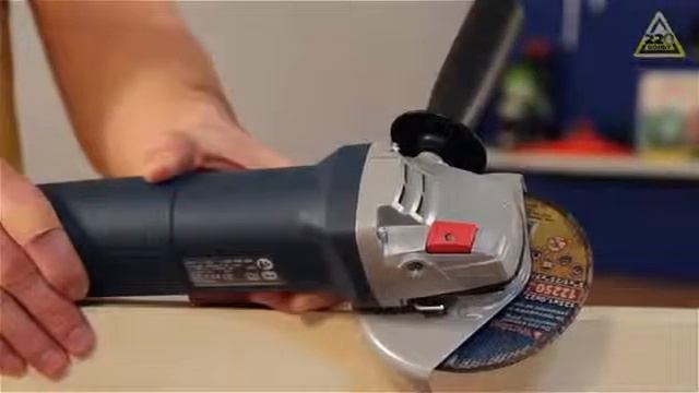 Машина углошлифовальная болгарка) BOSCH GWS 11125 - YouTube смотреть онлайн