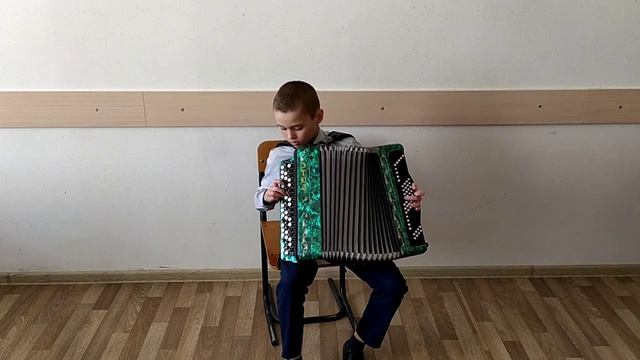 А.Э. Спадавеккиа «Добрый жук», М. Блантер «Катюша» смотреть онлайн