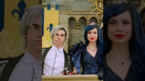 София Карсон и Камерон Бойс😍😍💗