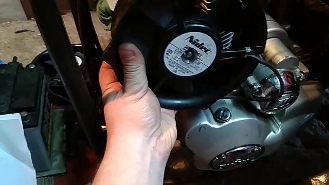 Китайский двигатель на мотороллер муравей ч-2 смотреть онлайн