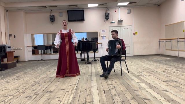 «Поле русское, родное…» смотреть онлайн