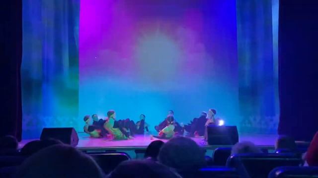 Танец огня ( но это не точное название) смотреть онлайн