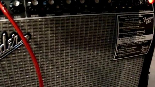 Pedalera boss gt10 + Epiphone Flying v смотреть онлайн