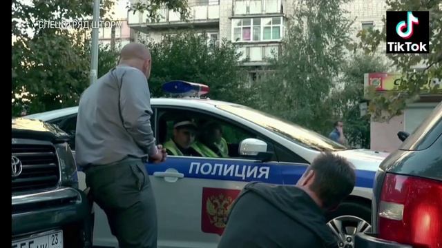 Думает на джипе значит крутой ? продолжение видео TikTok. ТикТок. смотреть онлайн