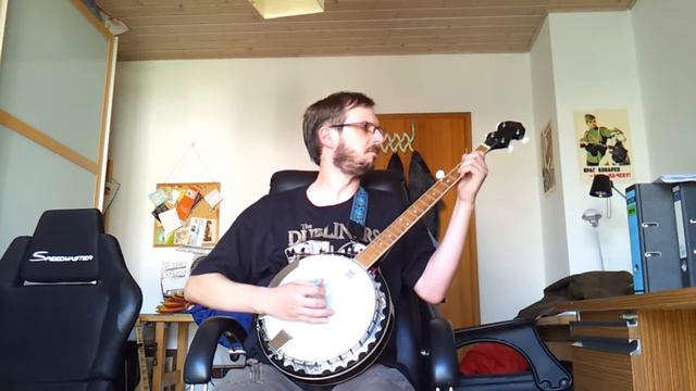 Pogues Banjo-Cover Dirty old Town 1st try смотреть онлайн