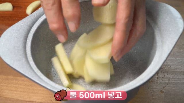 아이들도 먹을 수 있는 열무김치 만들기. 고춧가루 빼고 '이것' 넣으세요. 어른 입에도 꿀맛입니다. смотреть онлайн