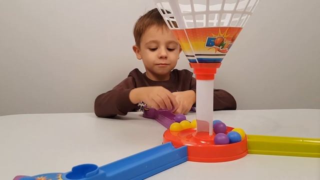 Настольная игра Бомбардир | Развивающие игры для непосед | Игрушки видео для детей