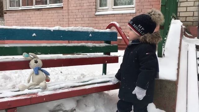 Мини-стишки Агнии Барто в исполнении Саши смотреть онлайн