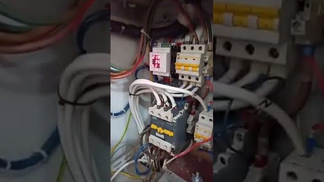 Подключение стабилизатора напряжения для рентген аппарата. Стабилизатор NTT Stabilizer DVS 3345