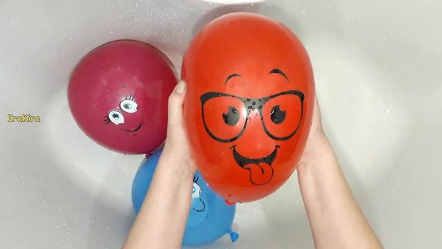 Лопаем воздушные шарики-смайлики с водой! Учим цвета на русском языке! смотреть онлайн