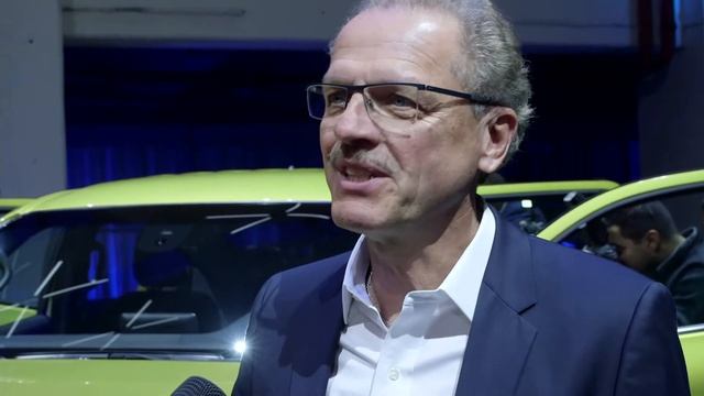 2018 Mercedes-Benz X-Class First Impressions смотреть онлайн