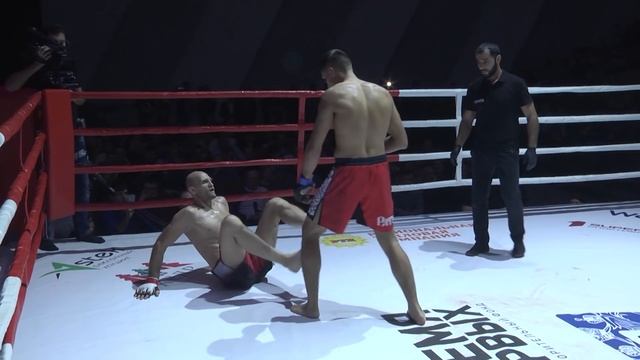 Ивашкин vs Мухамедшин Противостояние 3 смотреть онлайн