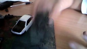 Как занизить игрушечную машинку)