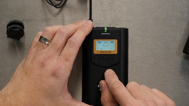 Cheap Wireless Lav Mic Comica CVM-WM100 ▶︎ is this Mic Any Good? смотреть онлайн