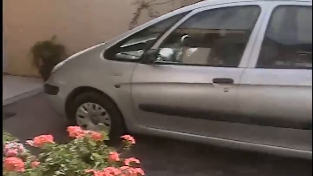 Citroen Xsara Picasso (Hernan) смотреть онлайн