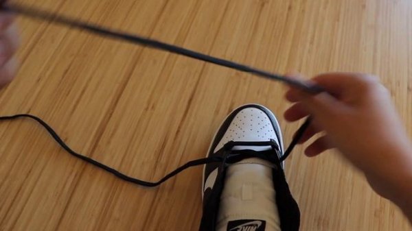 How to Lace Nike Dunk Low!