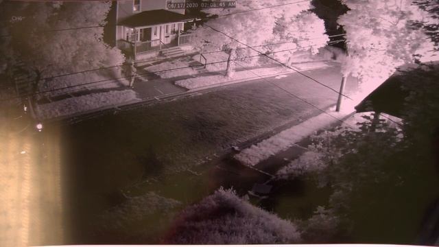 Security Camera Video Shows Woman Running From Thayer Street Fire Scene смотреть онлайн