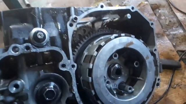 хонда CBR 600 разборка двигателя ч 2 смотреть онлайн