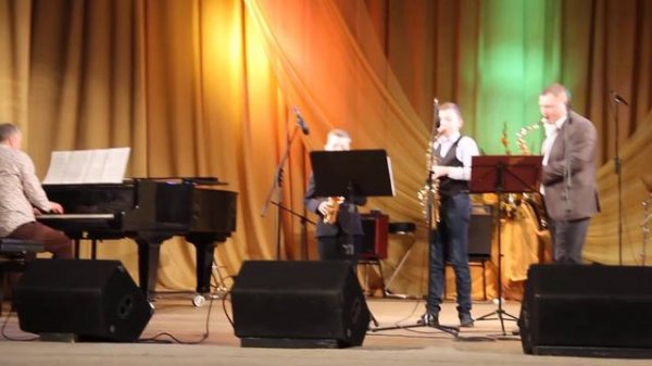 "Серенада солнечной долины". Sun Valley Serenade. Музыка из к/ф