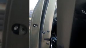 Шкода йети, снятие наружной ручки с водительской стороны