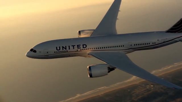 Почему в самолете при взлете закладывает уши? смотреть онлайн