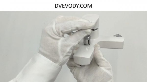 Смеситель пластиковый белый для ванны Sanitary Wares Brinex 35W 006