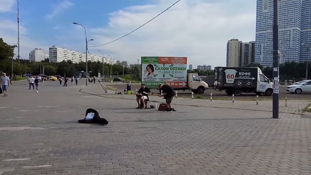 Музыканты на улице 2. смотреть онлайн