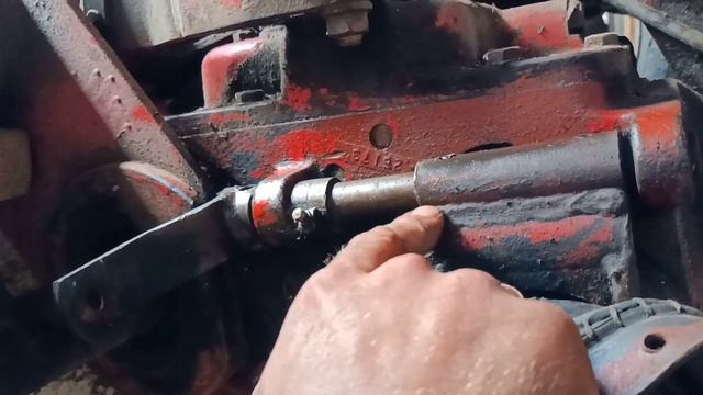 Ремонт тяги щеплення комбайна Massey Ferguson смотреть онлайн