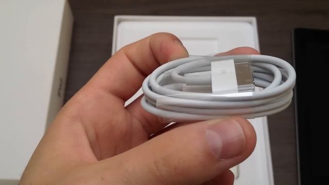 iPad 2 Unboxing смотреть онлайн