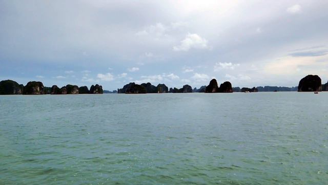 20 Minutes Ha Long Bay Landscapes In Real Time - Vietnam смотреть онлайн