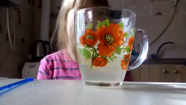 Делаю вкусный лед со вкусом лимонада🍋 смотреть онлайн