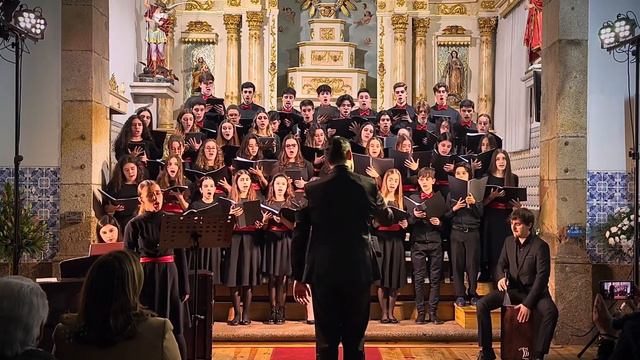 “BABA YETU” Christopher Tin | Solo: Leonor Eiras | Coro Juvenil Pró-Música | EIPM | Dir.: Rui Silva смотреть онлайн