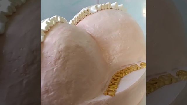 Торт-бюст смотреть онлайн