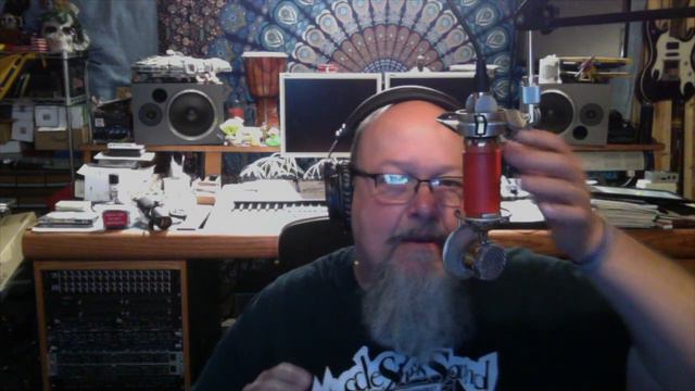 Doc Audio Review of Blue Spark Condensor Mic смотреть онлайн