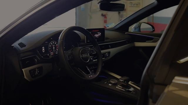 Audi A5 40 TFSi Sport 190cv Sportback смотреть онлайн