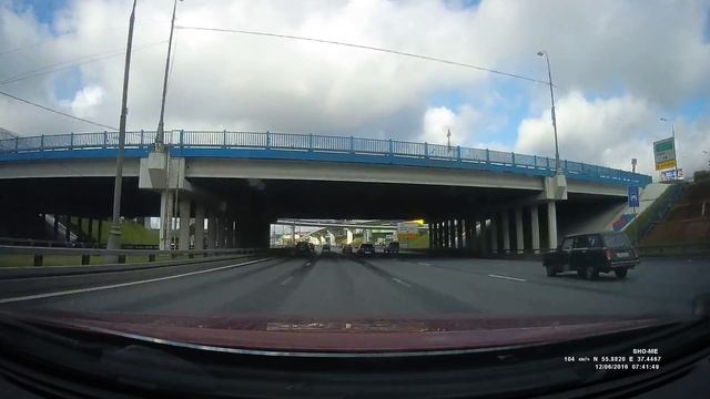 Видеорегистратор Шоу-Ми Комбо Вомбат смотреть онлайн