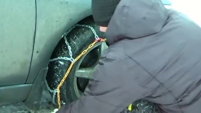 Установка цепей противоскольжения на колеса смотреть онлайн