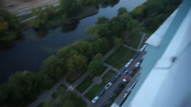 Вид на набережную Уводи с 20-ого этажа. Иваново, 23.08.2022 смотреть онлайн