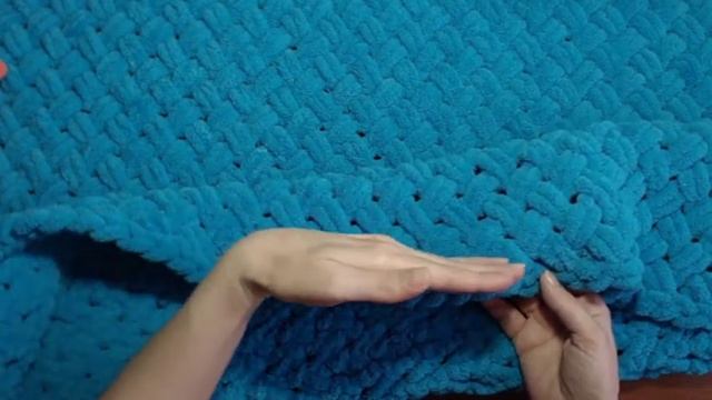 Детский плед из пряжи Ализе Пуффи. Узор «Плетенка». смотреть онлайн