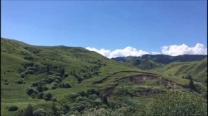 Из Алматы на Иссык-Куль через Кеген. Дорога не до конца отремонтирована, но граница открыта и зимой