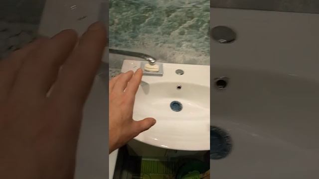 Один смеситель на ванную и раковину смотреть онлайн