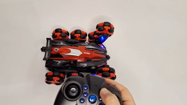 Машинка-трансформер с гравитационным сенсором, бренд Racing Expedite смотреть онлайн