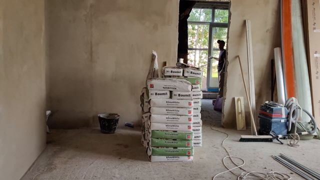 Оштукатуривание стен газобетонного дома штукатурка Baumit Klima White и MPA35, фасад утепление ППС