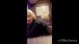 Кандибобер вернулся .Спросили носит ли она кандибобер.?