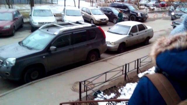 Ролик без смысловой нагрузки/ It makes no sense смотреть онлайн